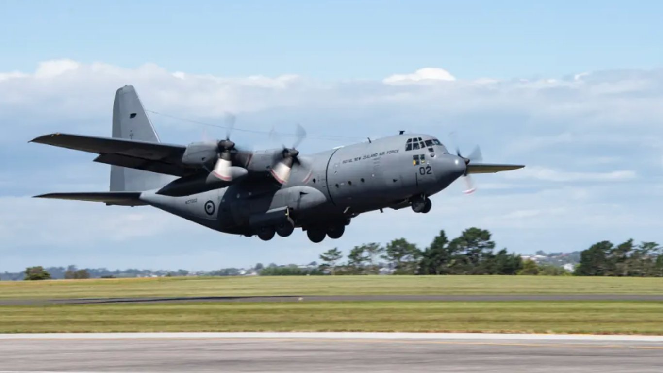 Operaciones de rescate intensificadas en Vanuatu tras el mortal terremoto de magnitud 7.3.