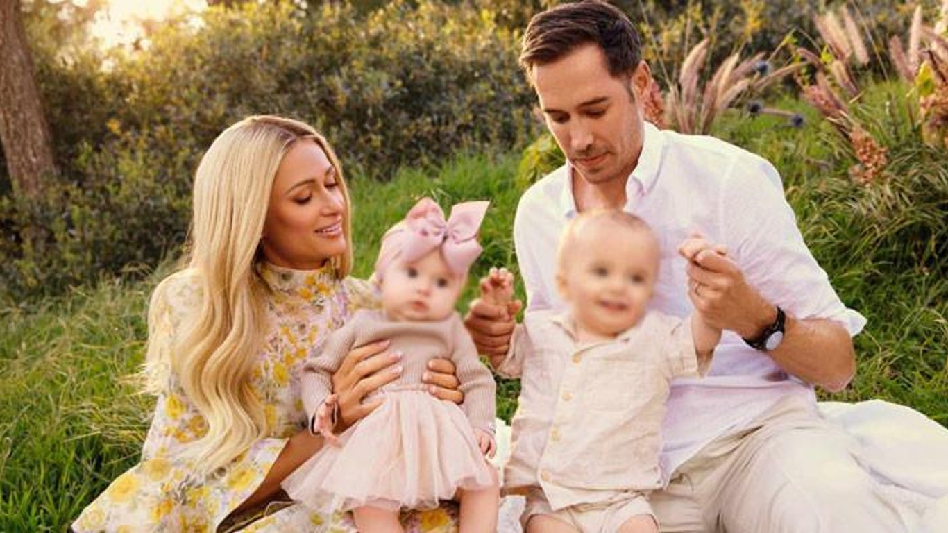 La familia Hilton brilla en el Young Hearts Fest mientras los hijos de Paris hacen un adorable debut.