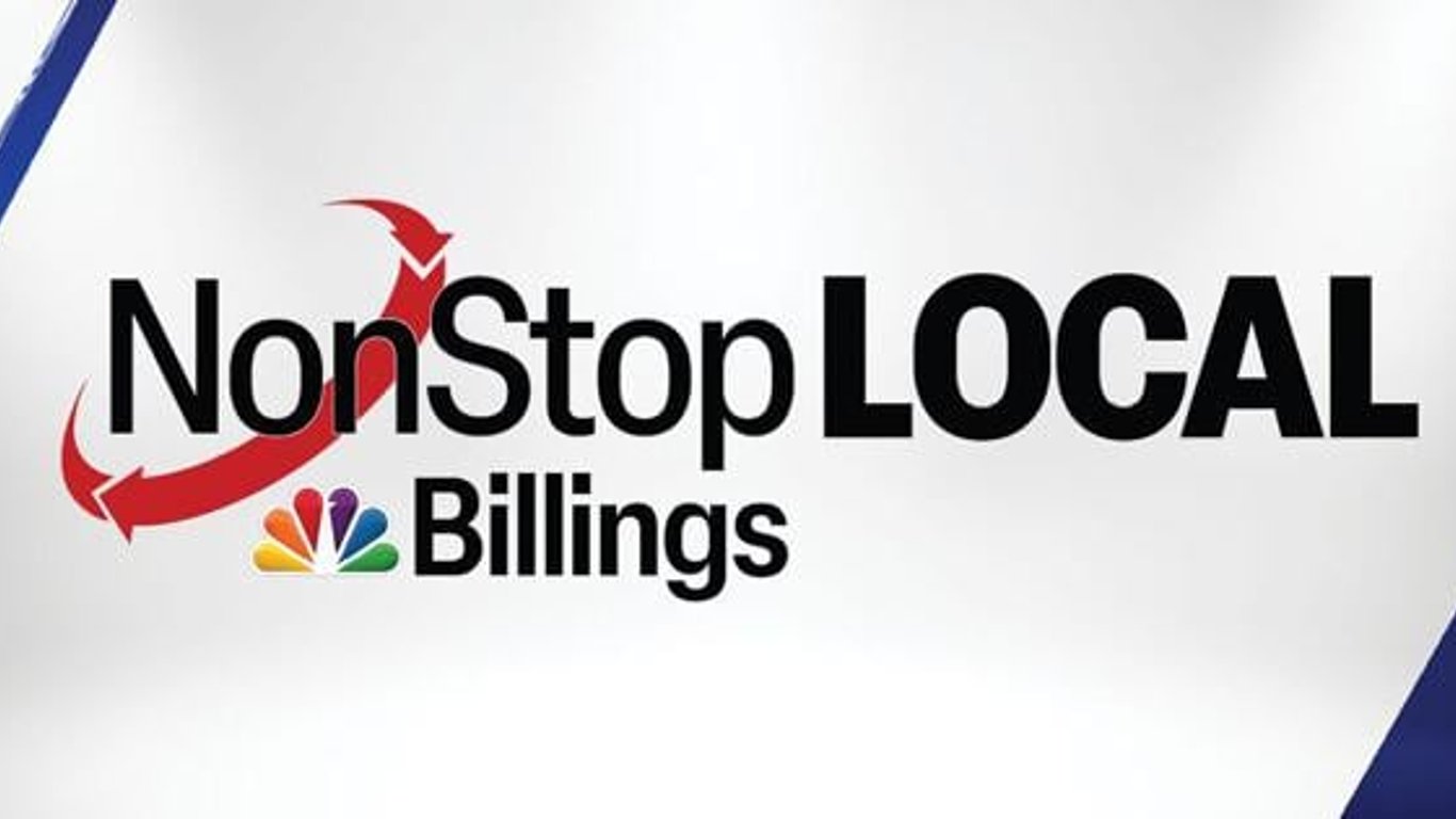 El incendio de Franklin devasta Malibu, fuerza evacuaciones y amenaza las casas de los celebridades.