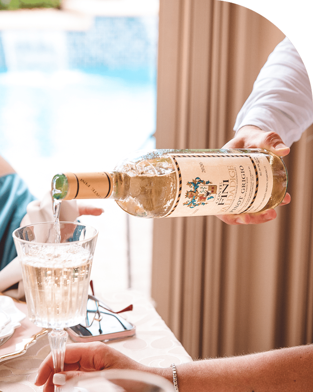 Servers & Barmen Service