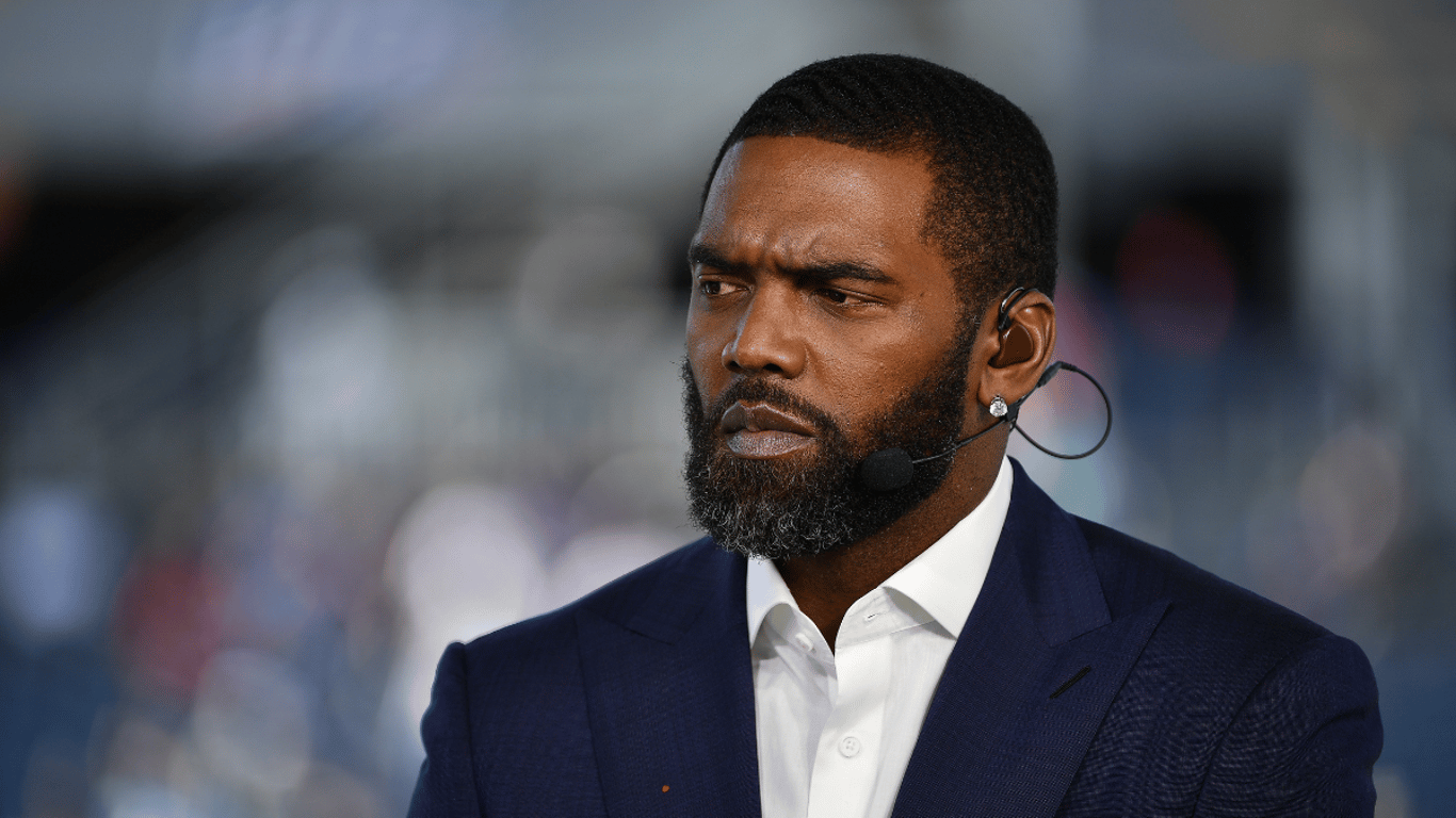 Randy Moss Shares Heartfelt Cancer Battle, Inspiring Fans with His Journey to Recovery