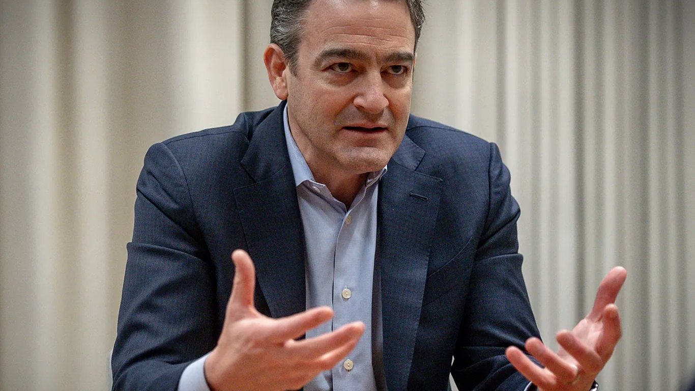 Inversores globales se concentran en solo cinco grandes empresas de la Bolsa española