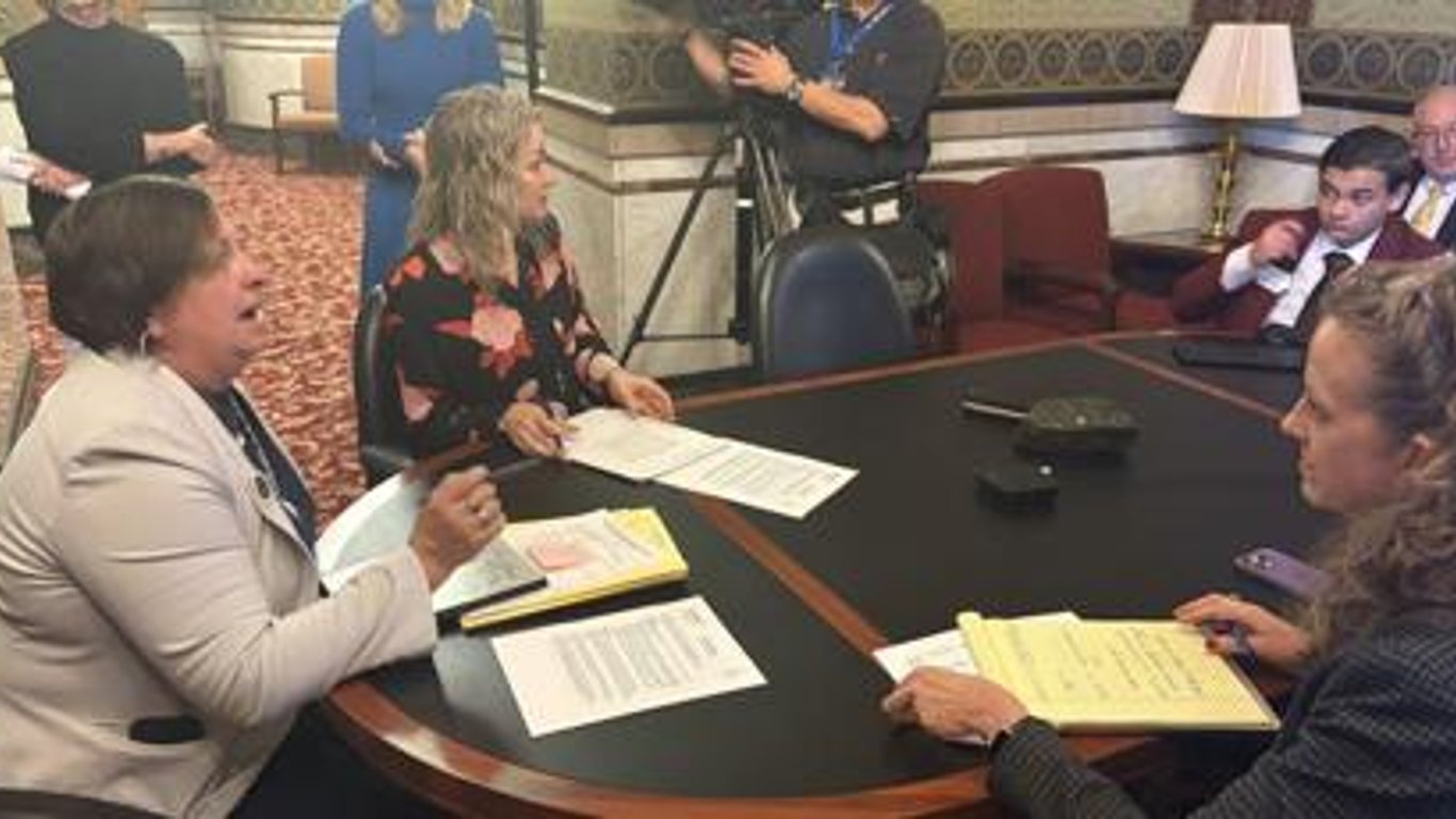 La Cámara de Representantes de Iowa aprueba un proyecto de ley para eliminar los copagos de las pruebas críticas de salud mamaria.