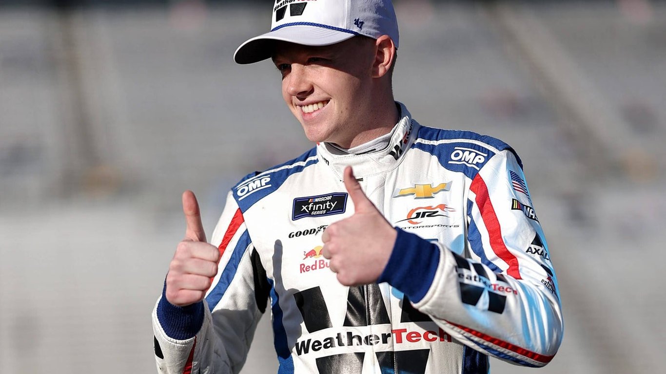 NASCAR se enciende en COTA: Nuevo diseño, la joven estrella Zilisch y rivalidades feroces esperan.