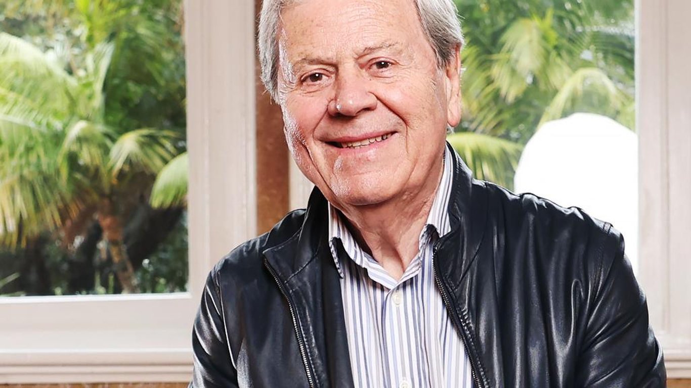 Ray Martin vende su casa en Waverton por 8 millones de dólares, cerrando un querido capítulo de 34 años.