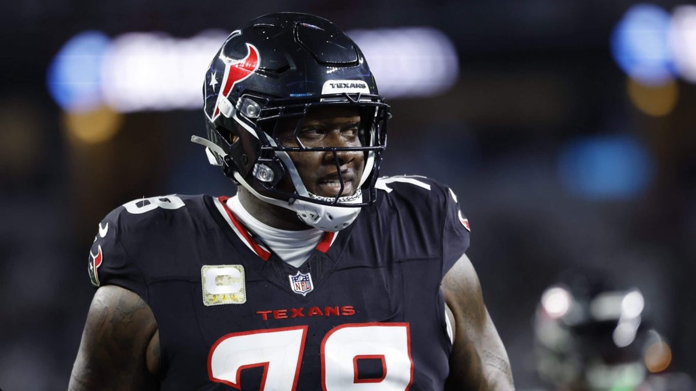 Los Commanders intercambian por Tunsil, lo que señala un audaz cambio hacia el "ganar ahora" y el apoyo al joven mariscal de campo.