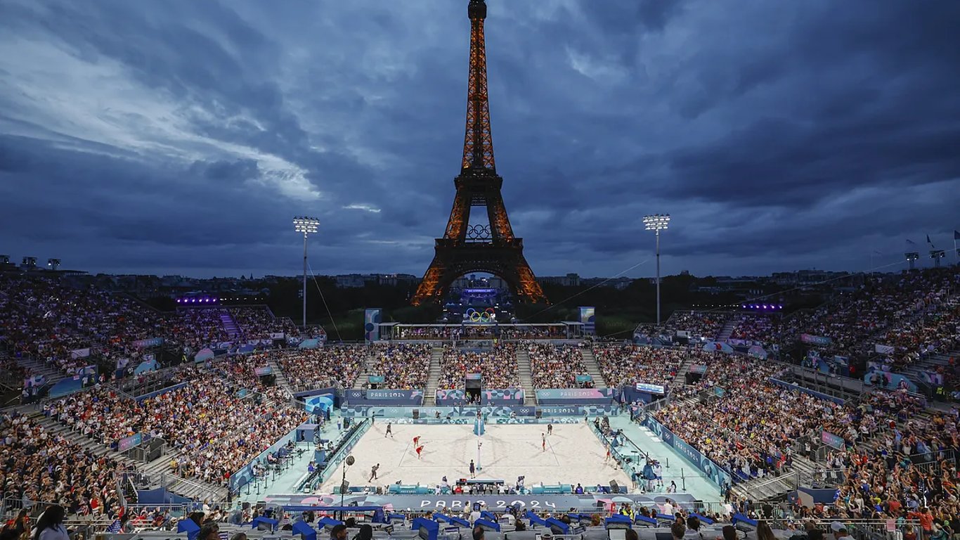 Paris attracts 11.2 million visitors during the 2024 Olympic Games.