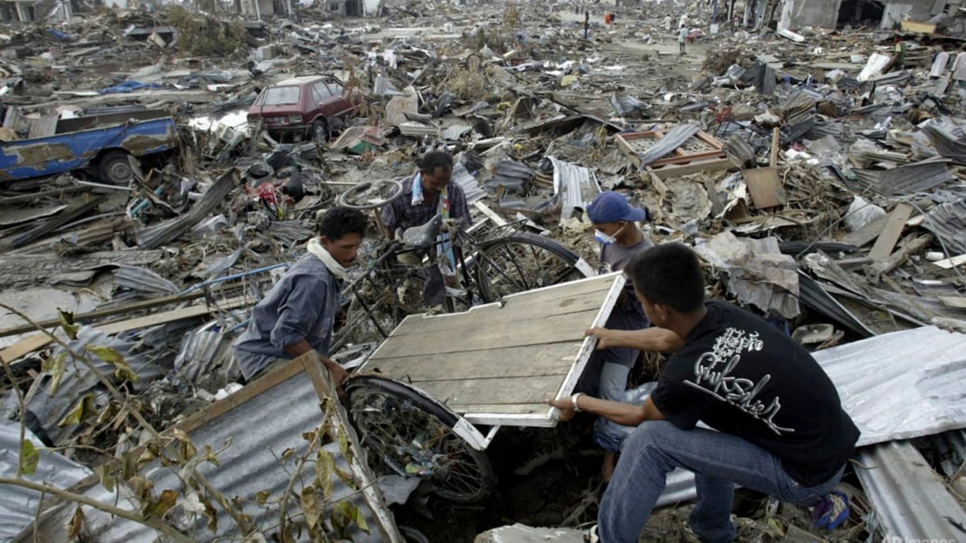 Indonesia Avanza en la Preparación para Tsunamis con un Innovador Sistema de Alerta Temprana Basado en GPS