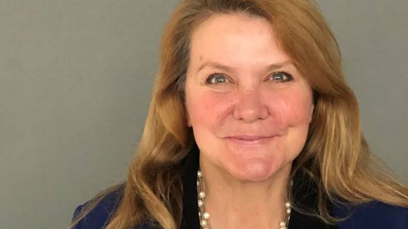 El audaz regreso de Trump: una visión monárquica y un alarmante giro hacia el autoritarismo.