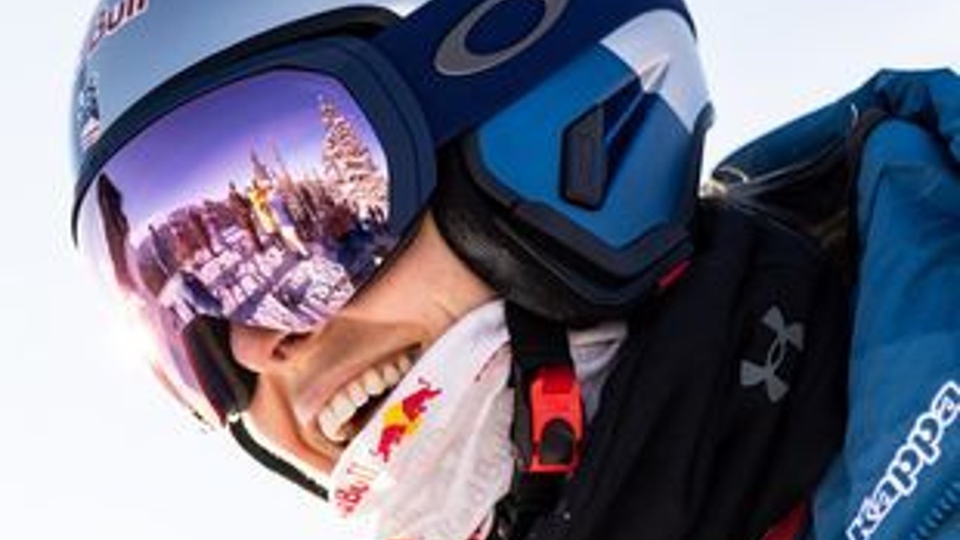 El triunfante regreso de Lindsey Vonn marca un cambio histórico para el esquí alpino femenino.