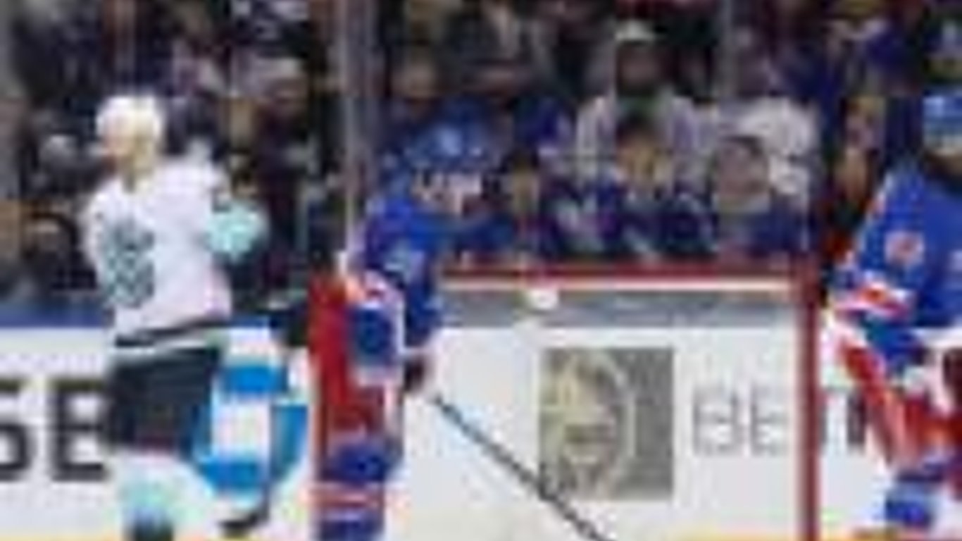 Los Rangers Sufren un Colapso Catastrófico, Activando Alarmas por Problemas Defensivos.