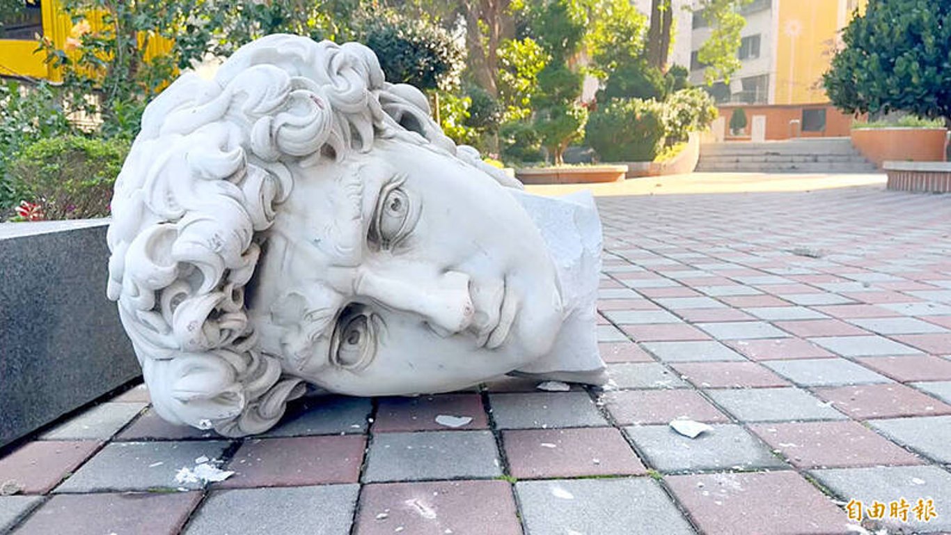 Terremoto de 6.4 grados de magnitud golpea Chiayi, dejando daños y réplicas atrás.