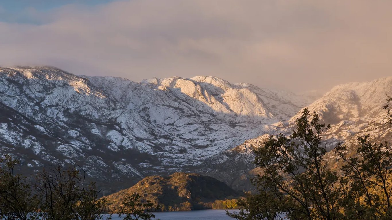 The winter warming in Spain: an urgent call for climate action.