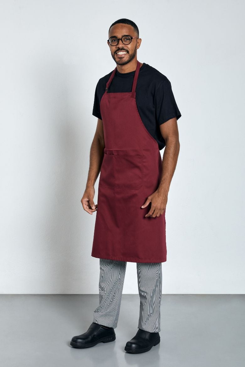 Cozinheiro Vestido com um avental com bolso para ser usado como uniforme de cozinha