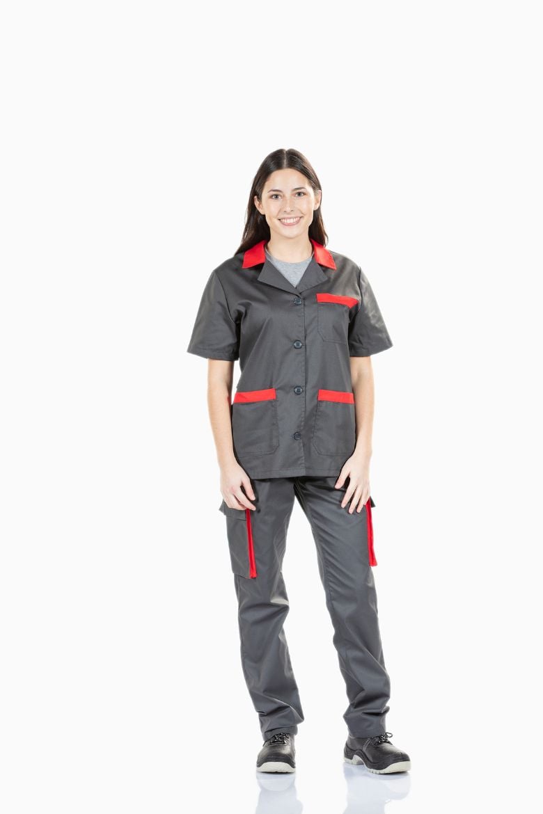 Senhora vestida com um casaco de trabalho feminino para Uniforme Profissional