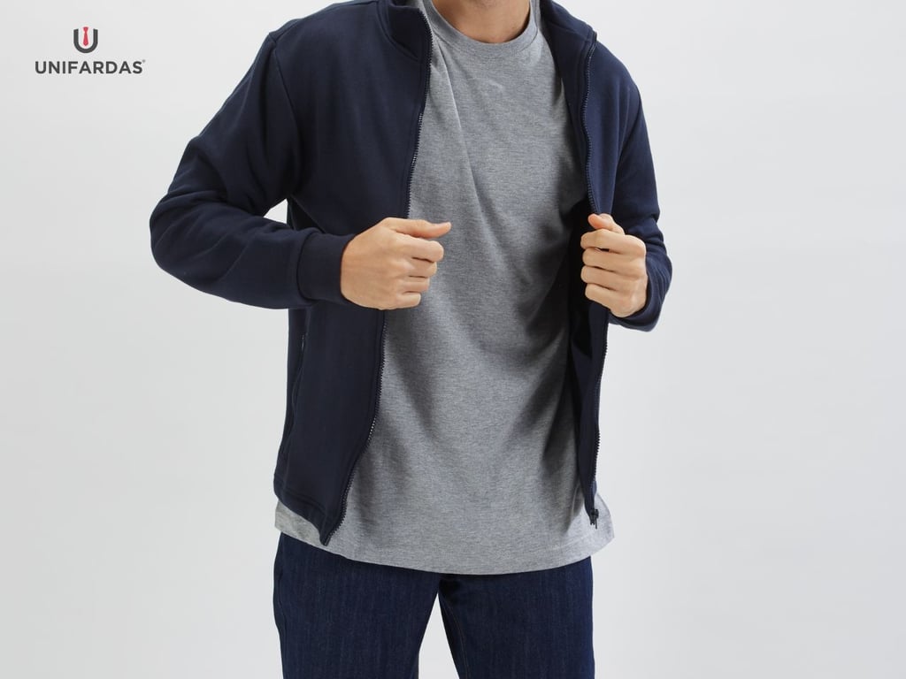 Polar Jacket for Work Uniform: Find out what benefits this garment offers you