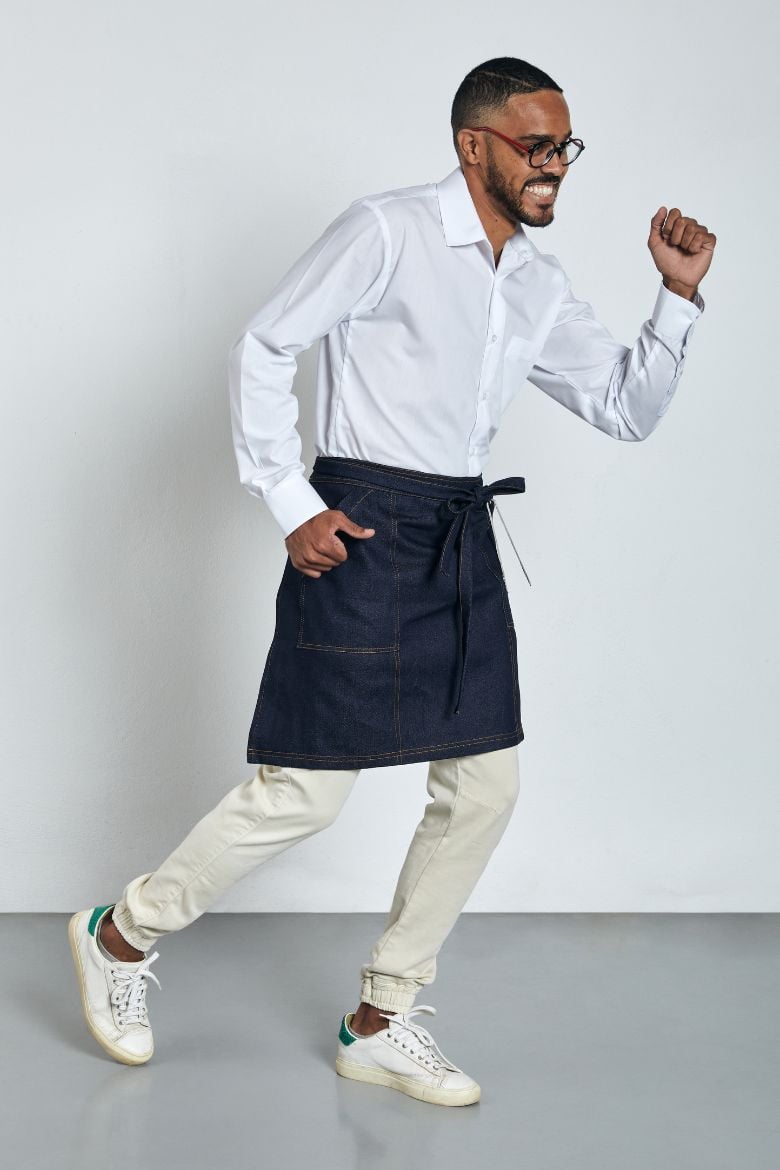 Trabalhador vestido com uma camisa de trabalho de homem para Uniforme de Trabalho