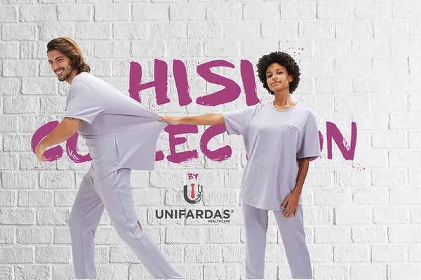 9 Vantagens que o uso de Uniformes para Estética e Spa lhe oferecem 1 Senhora vestida com farda para saúde de cor lilás e homem vestido com uniforme igual para serem usados como Vestuário Profissional para a área da saúde fabricado pela Unifardas