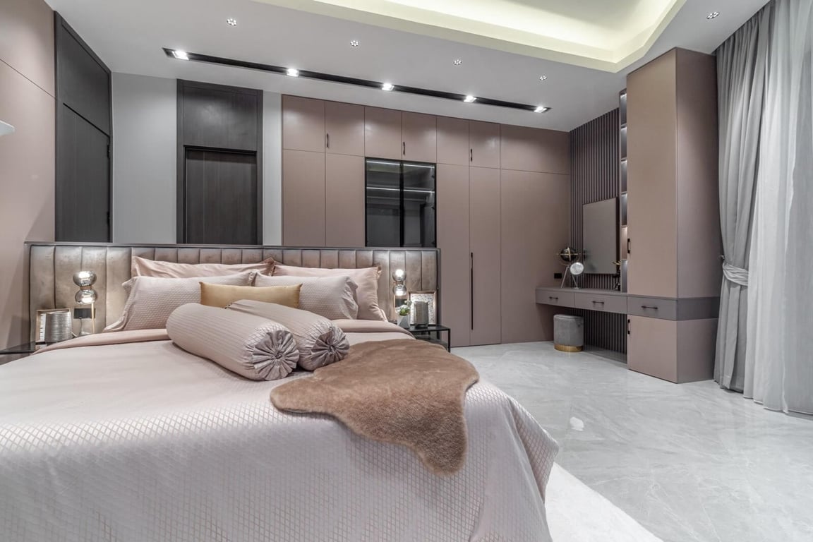 Mordern House