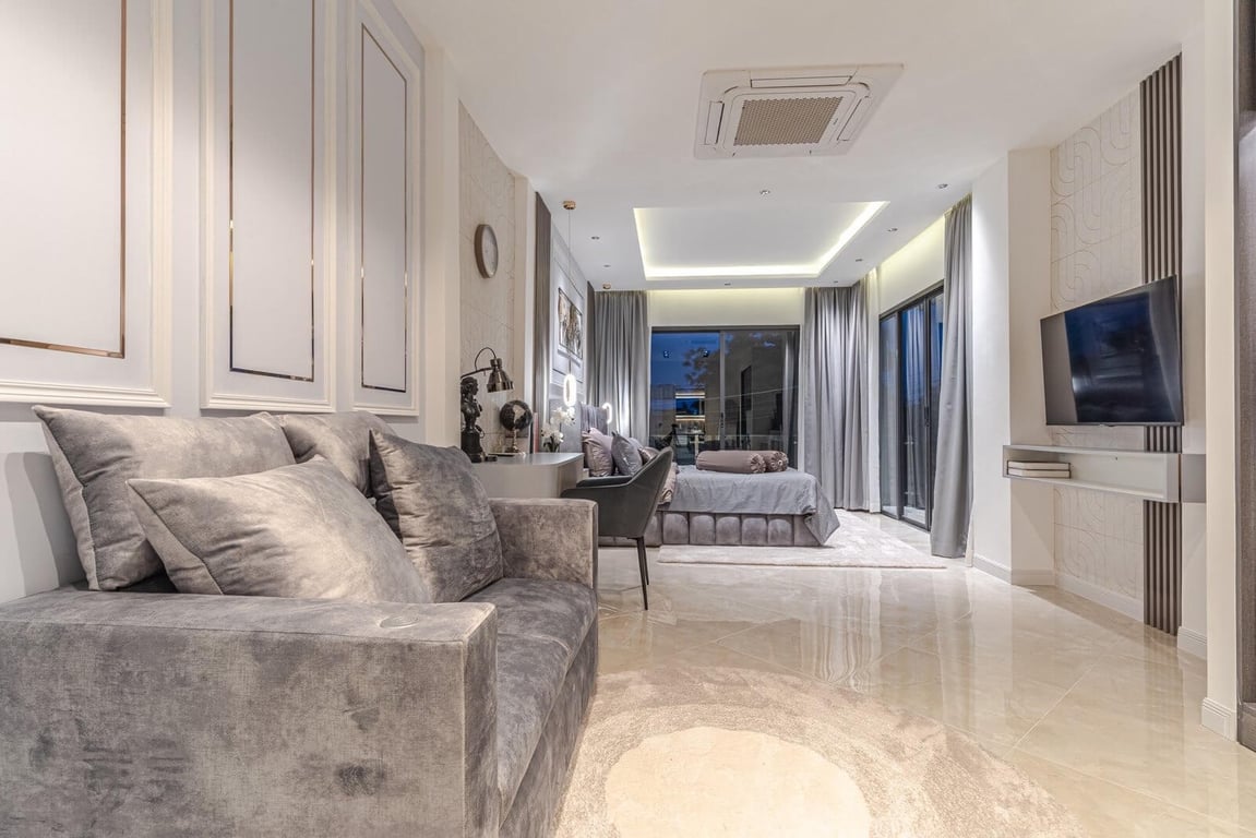 Pattaya Pool Villa