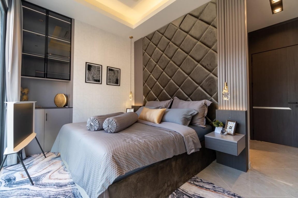 Mordern House