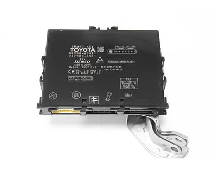 lexus-lx570-toyota-land-cruiser-2016-2019-computer-assy-smart-key-89990-60470-89990-60471