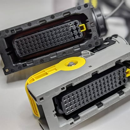 New-Alientech-KESS3-­Cable-This-cable-can-be-used-on-VOLVO-and-Renault-Trucks-equipped-with-TRW-EMS2.2-Gen2,-TRW-EMS2-E5,-TRW-EMS2.3,-TRW-EMS2.4