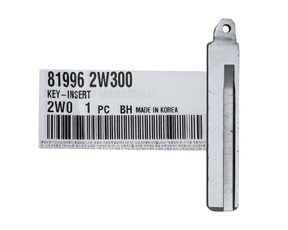 New-Genuine-OEM-Hyundai-Santa-Fe-2016-2017-Genuine-Flip-Remote-Key-Blade-Manufacturer-Part-Number:-81996-2W300-819962W300---MK3