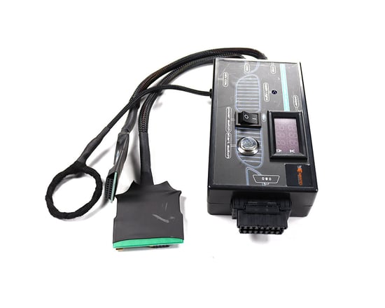 test-platform,-the-BMW-CAS4-CAS4-+-key-can-be-programmed-on-the-workbench-by-OBD-without-opening-the-machine-cover