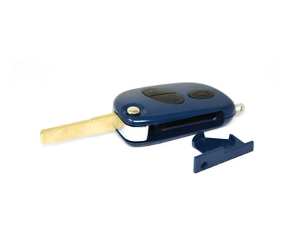 High-Quality-Aftermarket-Maserati-Flip-Remote-Key-Shell-3-Buttons,-Emirates-Keys-Remote-key-cover,-Key-fob-shells-replacement-at-Low-Prices.