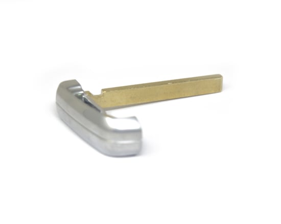 New-Aftermarket-BMW-F-Series-Knife-Type-Smart-Key-Shell-4-Buttons-Blade