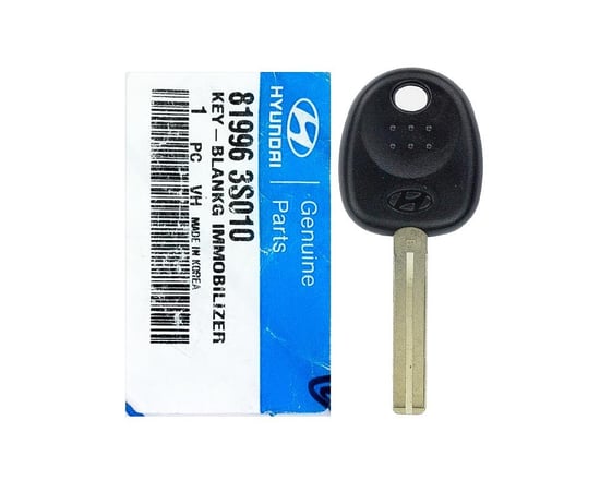 Hyundai-Genuine-Transpnder-key-81996-3S010-And-a-lot-of-Emirates-Keys