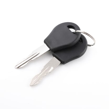 New-Aftermarket-Nissan-Sentra,-Blue-Bird-180B-Door-Lock-Compatible-Part-Number:-8060052A01,-8060152A01,-80600W1025,-80601W1025---Emirates-Keys