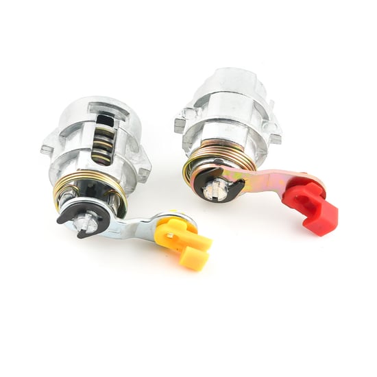 New-Aftermarket-Toyota-Hilux-RN80-1989-Door-Lock---Compatible-Part-Number:--6905135030---6905235030---Emirates-Keys