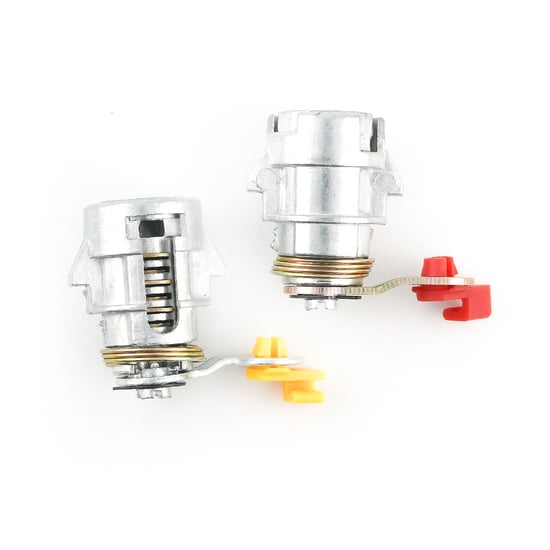 New-Aftermarket-Toyota-Hilux-RN80-1989-Door-Lock---Compatible-Part-Number:--6905135030---6905235030---Emirates-Keys