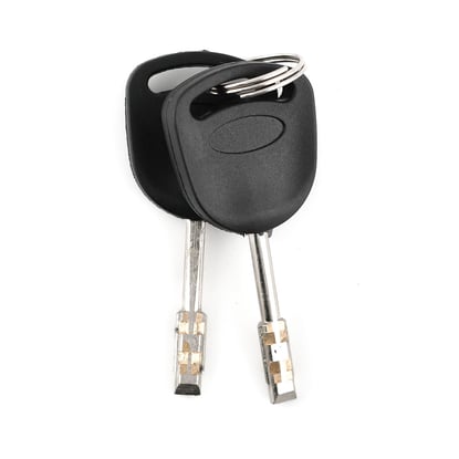 New-Aftermarket-Ford-Transit-Door-Lock-Right-Door-White-High-Quality-Best-Price---Emirates-Keys