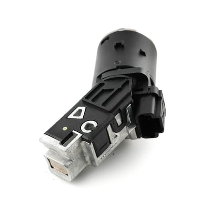 New-Aftermarket-Citroen-C4-Peugeot-208--2008--308-Ignition-Switch-Flip-Remote-Key-3-Pin--Compatible-Part-Number:-9673257480---Emirates-Keys