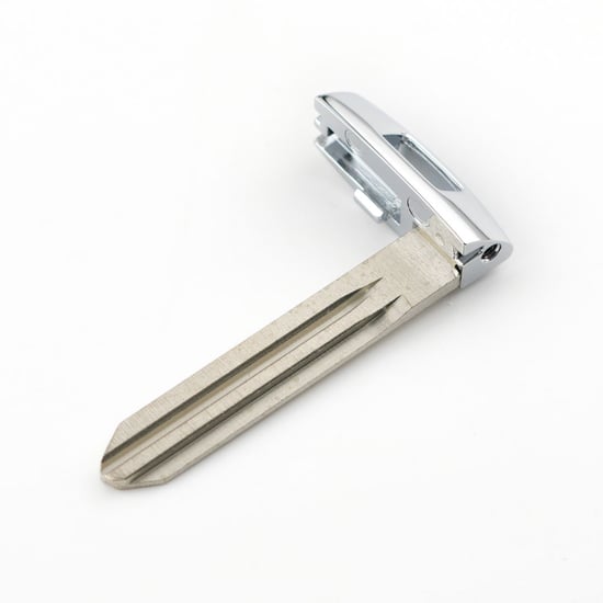 New-Kia-Bongo-Genuine---OEM-Smart-Remote-Key-Blade-OEM-Part-Number:-81996-CP000,-81996CP000---Emirates-Keys