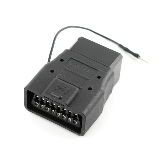 Zenith-Toyota-17+1P-Square-Adapter-For-Communication-With-Old-Toyota-And-Lexus-Cars-With-17+1-Pin---Emirates-Keys