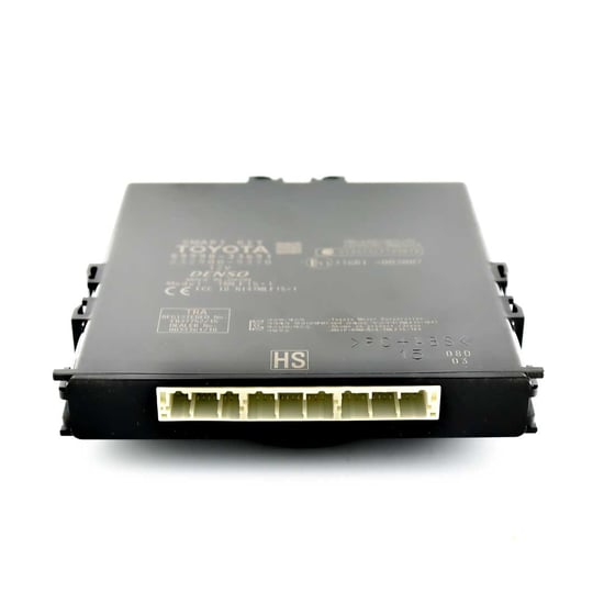 Toyota-Camry-Hybrid-2018-2019-Genuine-Smart-Box---MK3