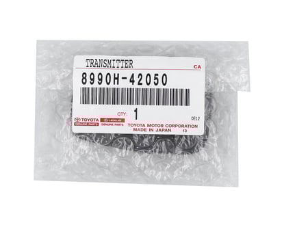 NEW-Toyota-Rav4-2019-2020-Genuine-OEM-Smart-Remote-Key-2-Buttons-312-314MHz-8990H-42050-8990H42050---Emirates-Keys