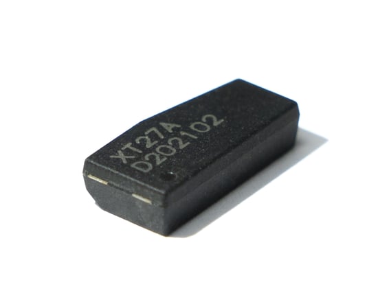 The-all-new-VVDI-Super-Chip-is-a-virtually-universal-transponder-chip-that,-when-paired-with-the-VVDI2,-Mini-Key-Tool-or-VVDI-Key-Tool,-has-the-ability-to-be-converted-into-a-wide-variety-of-automotive-transponder-chips