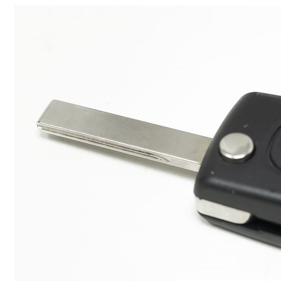 Peugeot Flip Remote Key Shell 3 Button without Battery Holder HU83 Blade High Quality, Mk3 Remote Key Cover, Key Fob Shells Replacement At Low Prices | MK3