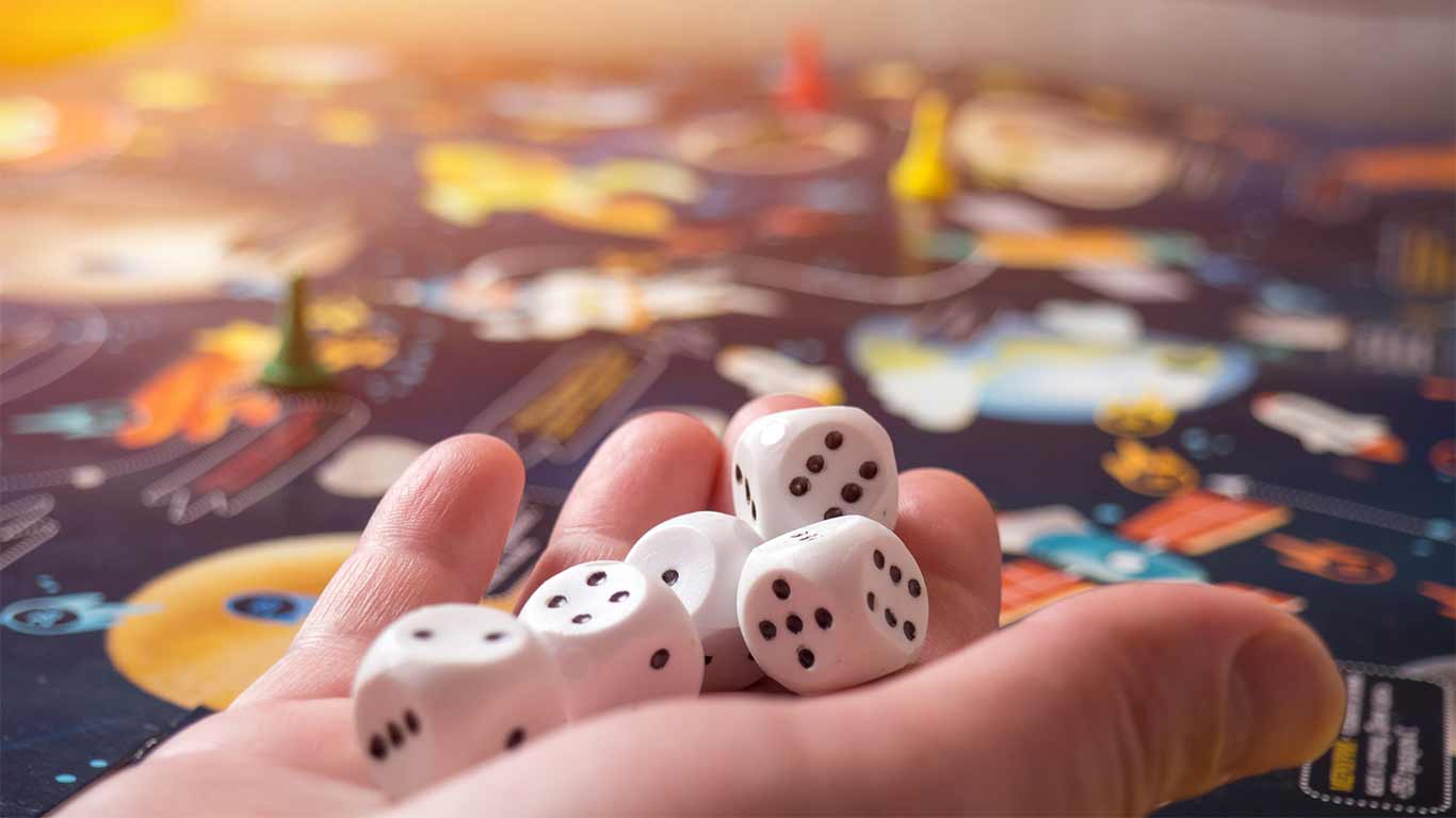 Dobbelspel dat gespeeld wordt