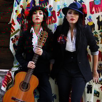 The Alibi Sisters – Янчику-Подолянчику