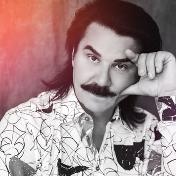 Павло Зібров – Крізь кордони