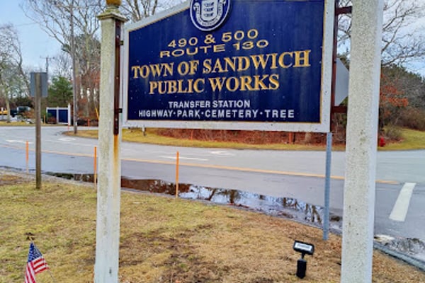 Sandwich Transfer Station