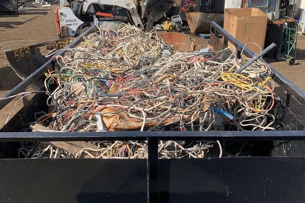 I am mobile scrap buyer I purchased copper brass, heavy equipment, machines, and more. I do not purchase appliances.