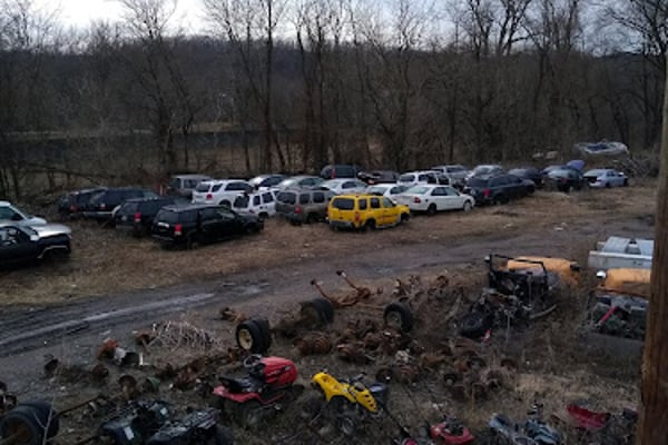 Baker's Auto Salvage