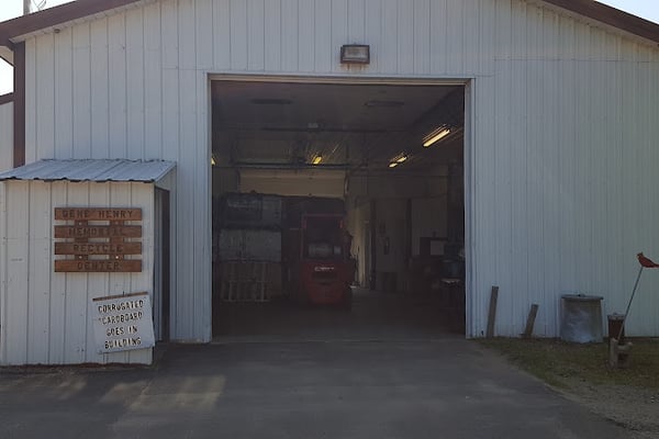 Gene Henry Memorial Recycle Center